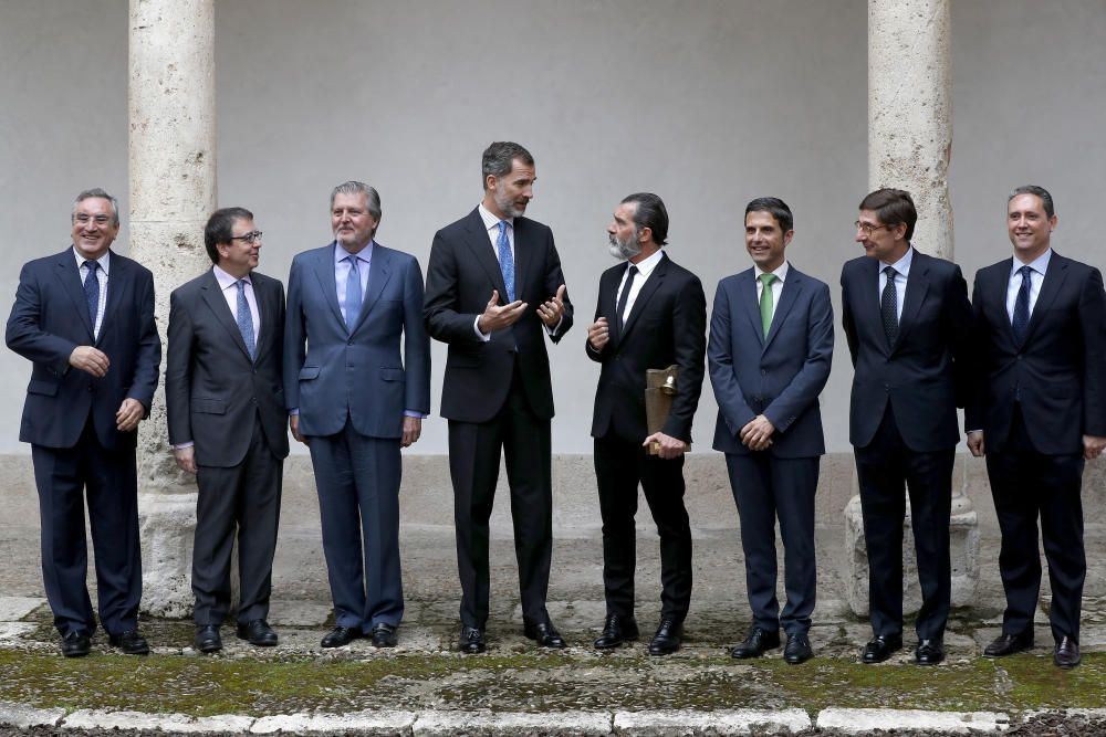 ANTONIO BANDERAS RECIBE EL GALARDÓN CAMINO REAL ...