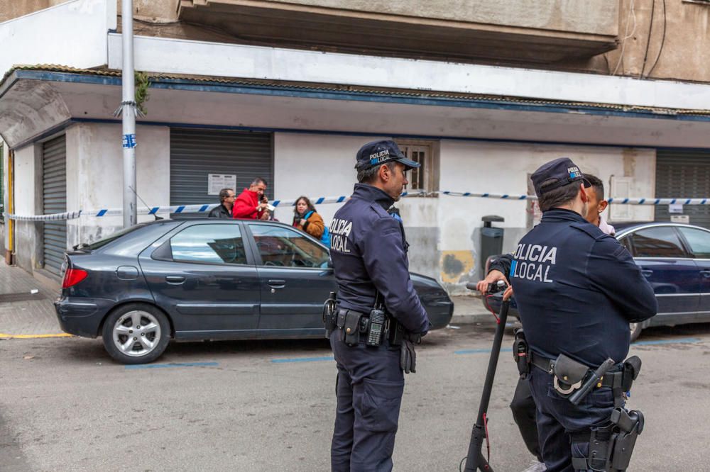 Desalojan a todos los vecinos de una finca de Palma por riesgo de de derrumbe