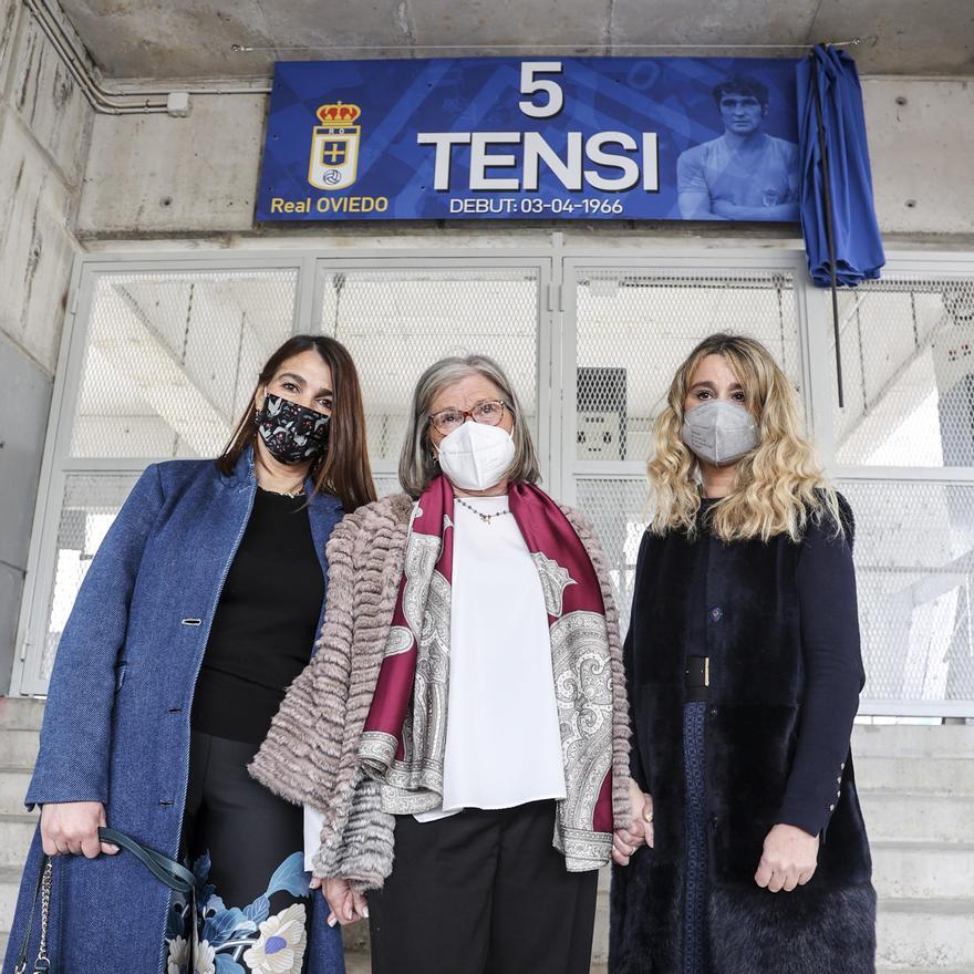 Verónica Fernández (hija), Gloria García (viuda) y Vanessa Fernández (hija), familiares de Tensi