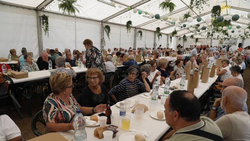 El área recreativa de Moniello, zona libre de nietos: "Hoy es día de marchar sin hora"