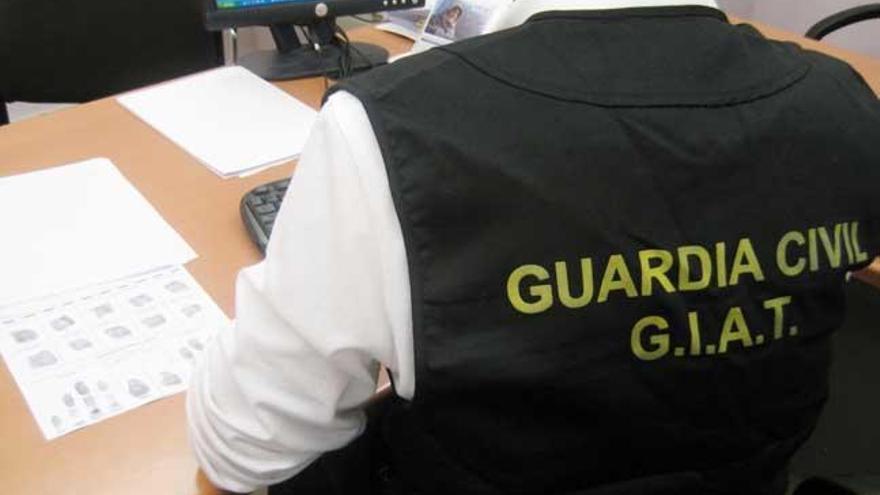 En la investigación colaboró el Subsector de la Guardia Civil de Tráfico de Ourense con la Jefatura Provincial de Tráfico // Guardia Civil