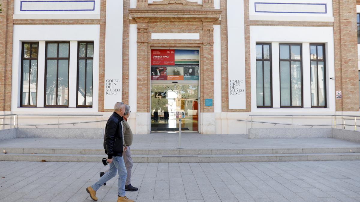 Imagen de archivo de la entrada del Museo Ruso