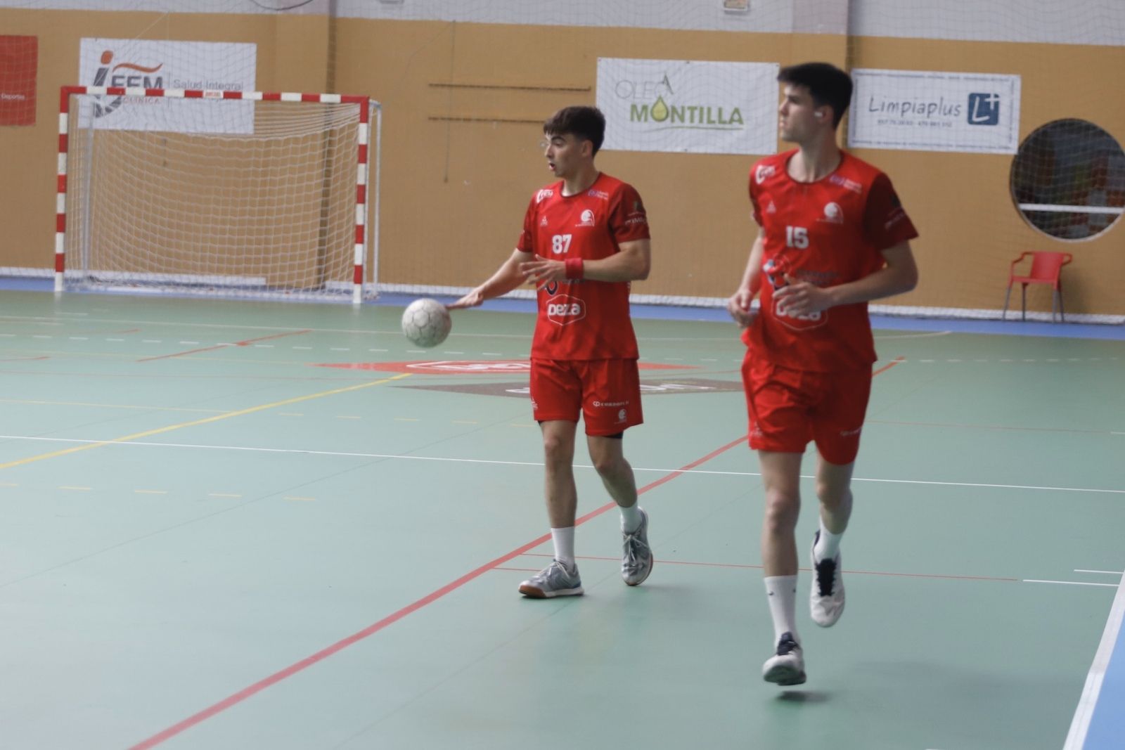 El Cajasur Córdoba BM - Handbol Sant Cugat en imágenes