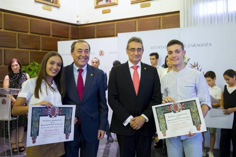 Premios de los concursos del Pilar