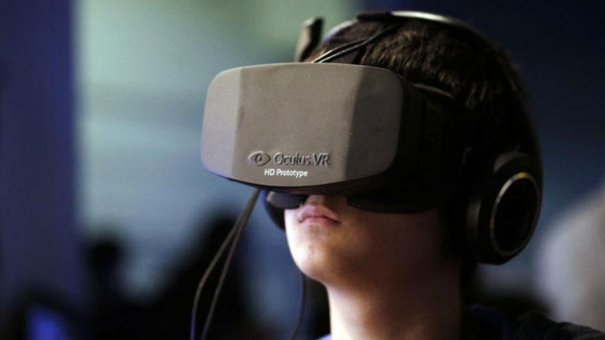 Facebook apuesta por la realidad virtual para el futuro de las RRSS -  Información