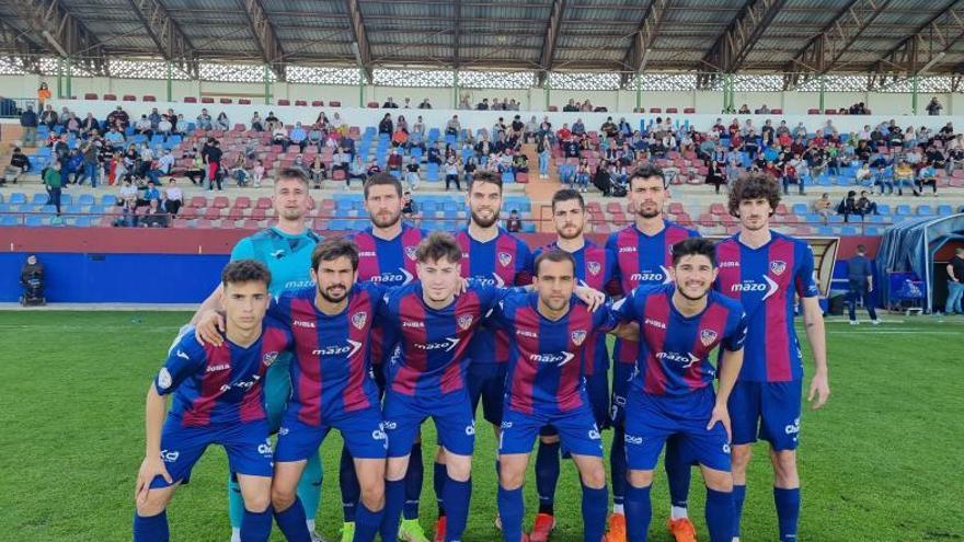 Pawel salva al Alzira, que aprovecha un córner para volver a ganar (1-0)