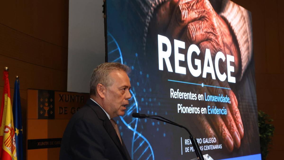 El conselleiro de Sanidade, Antonio Gómez Caamaño.