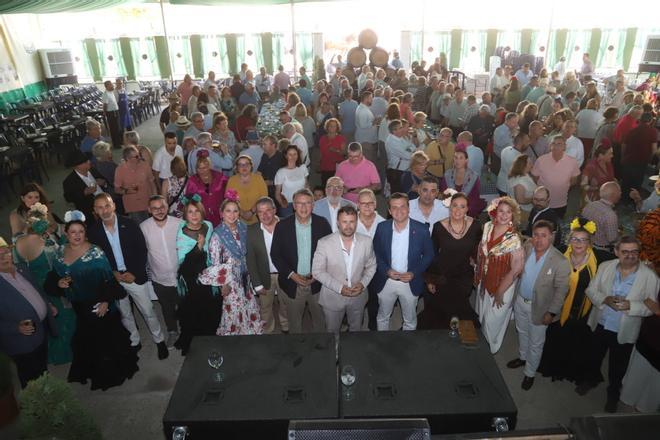 Las Peñas celebran un año más de tradición en la Feria de Córdoba