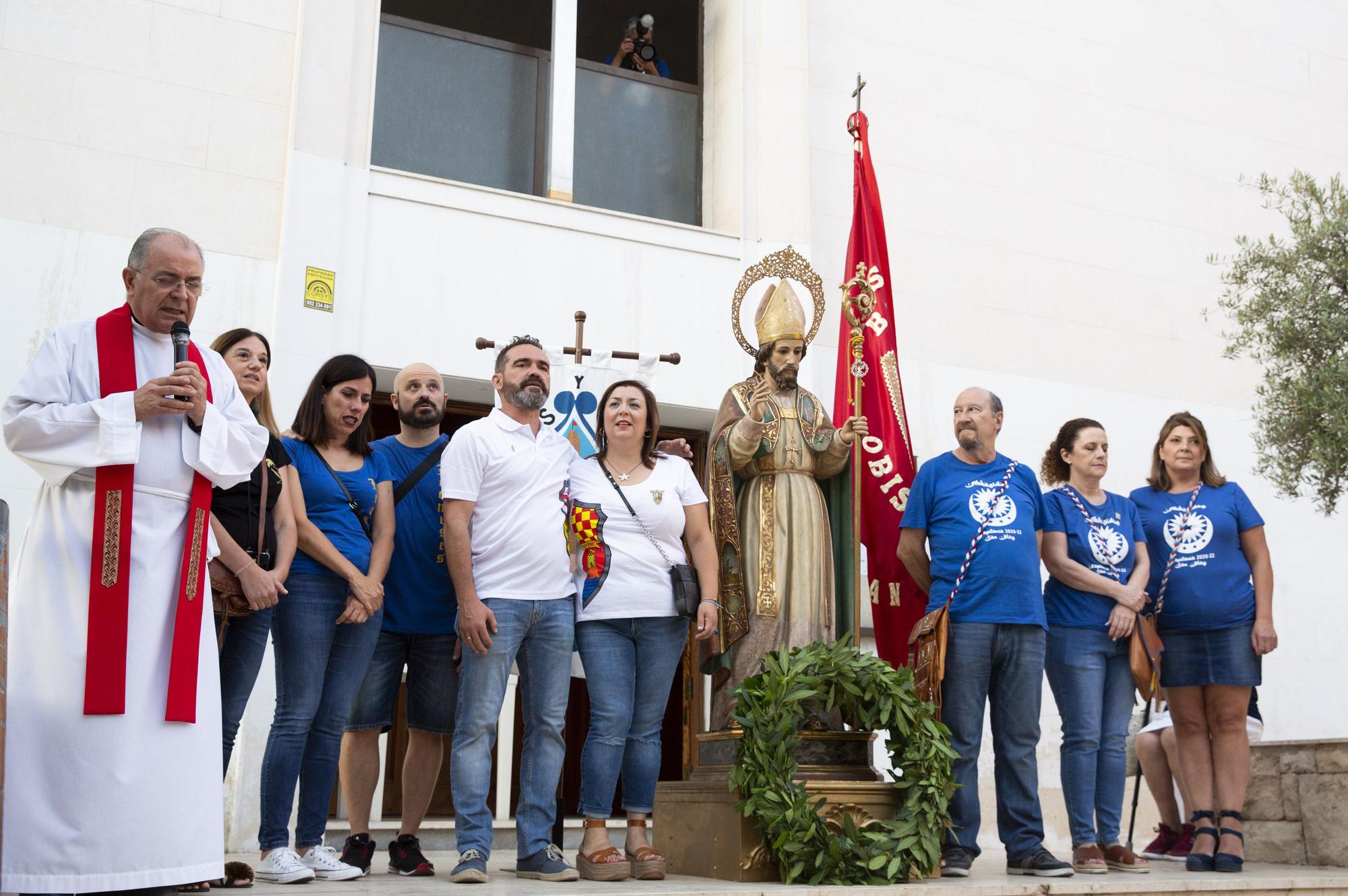 Arrancan las Fiestas de los Moros Y Cristianos de San Blas con la entrada de bandas y el Homenaje a los festeros fallecidos