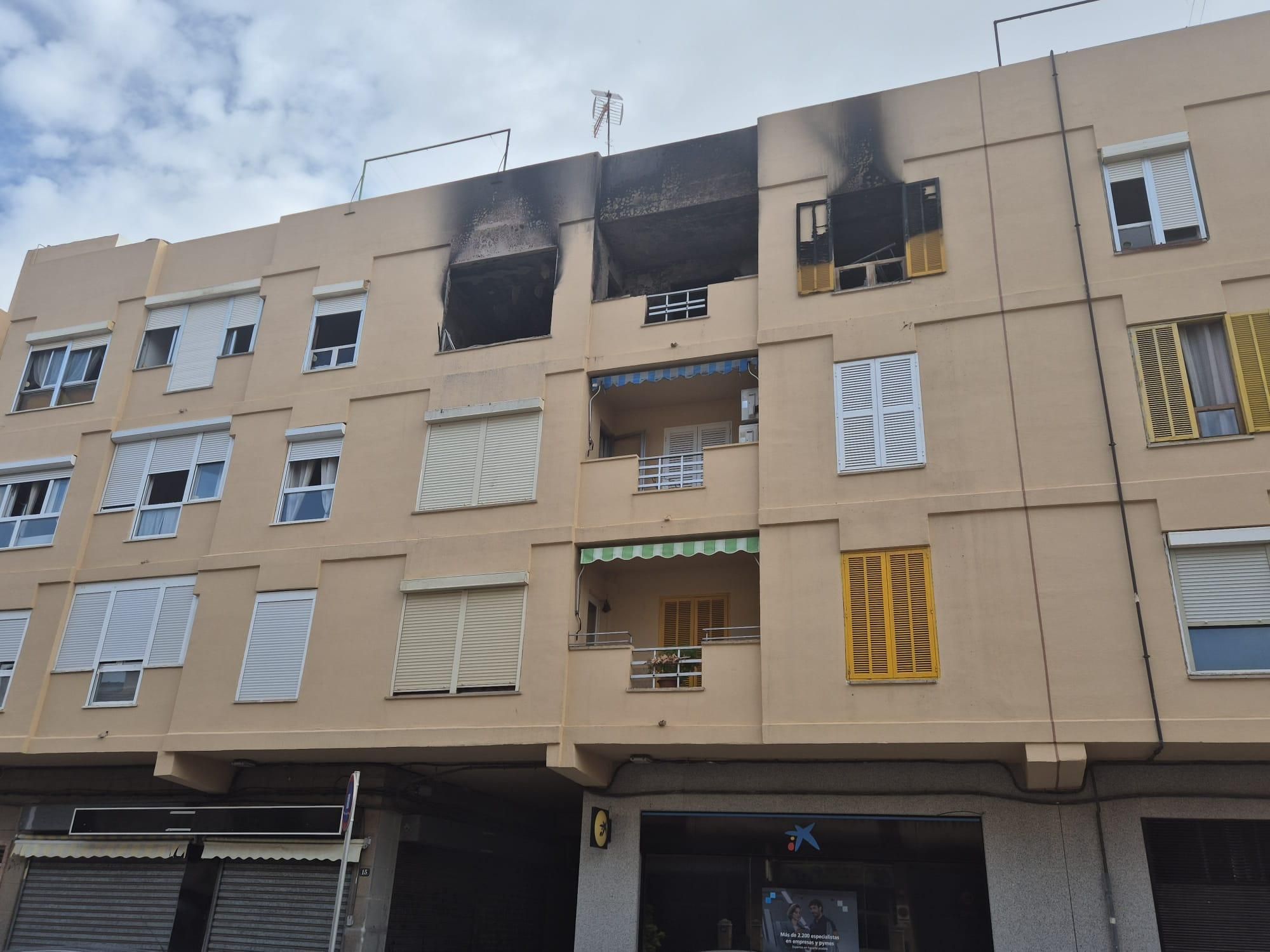 Muere una mujer en el incendio de un piso en el barrio de El Vivero de Palma
