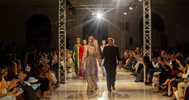 Alicante acoge el primer desfile de moda del Mediterráneo