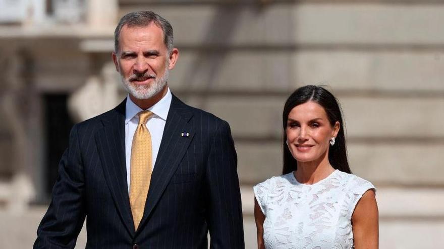 La reina Letizia se lleva un &#039;look&#039; de Cartagena al Palacio Real