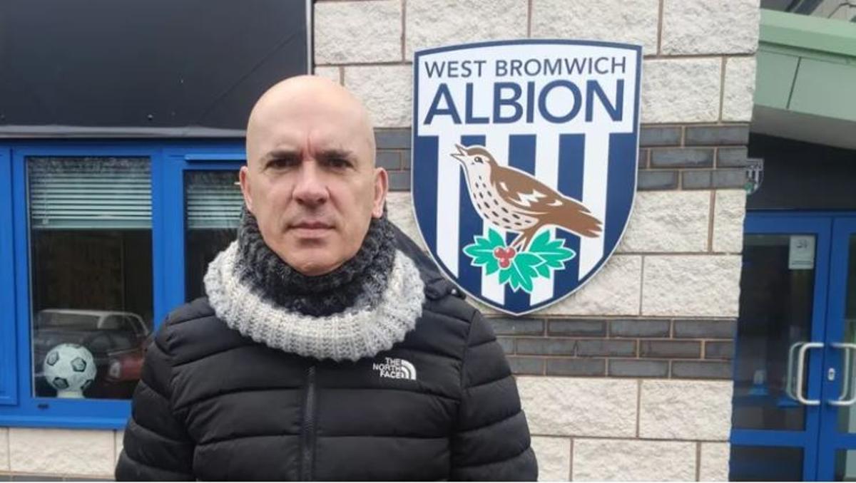 Luis César Sampedro, en su etapa en el Albion de Corberán