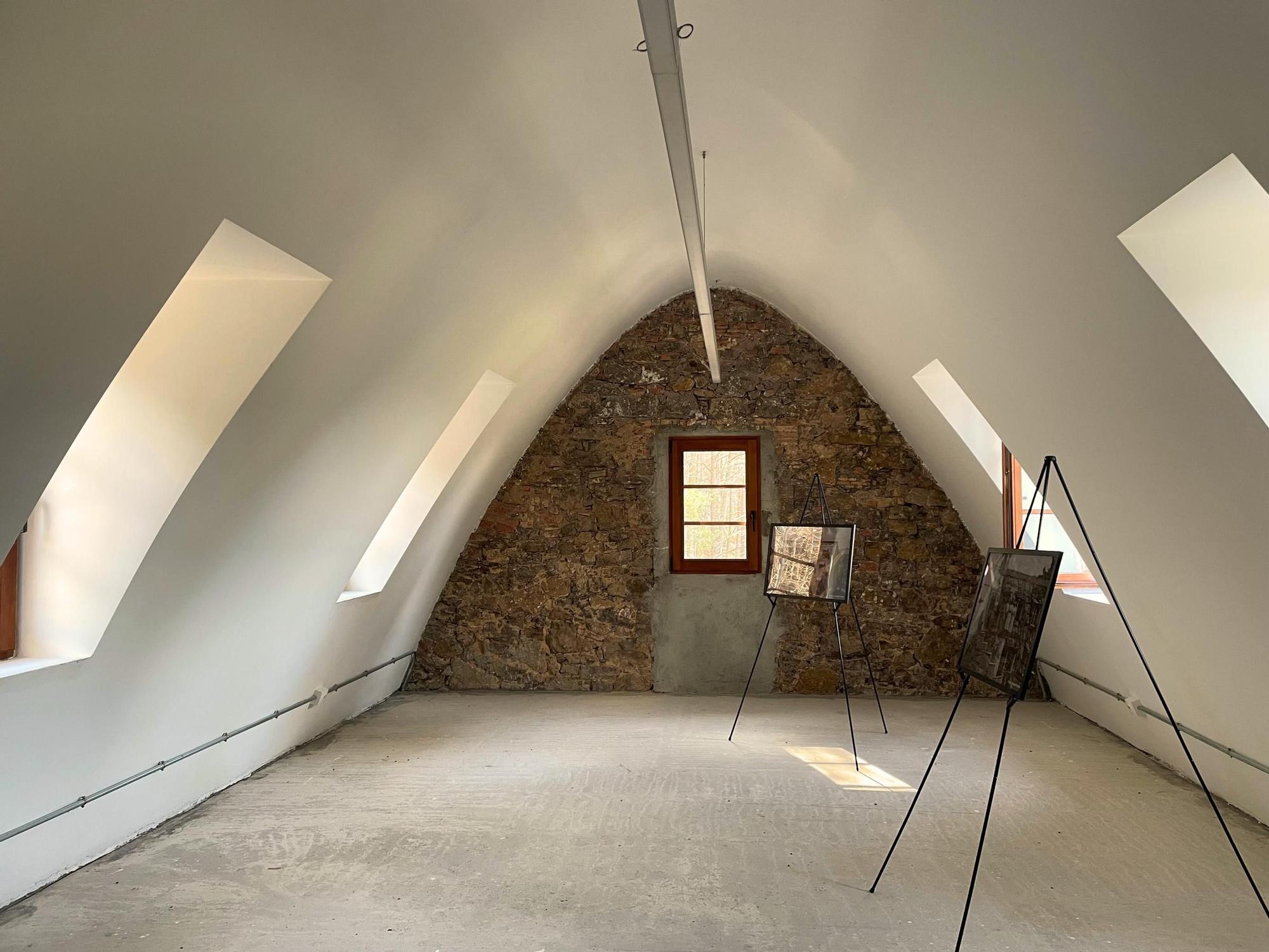 La parábola exterior es también visible en la planta superior