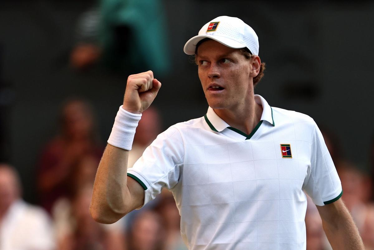 LONDON (United Kingdom), 12/07/2026.- Jannik Sinner of Italy reacts during the Men's Singles final against Alexander Zverev of Germany at the Wimbledon Championships in London, Britain, 12 July 2026. (Tenis, Alemania, Italia, Reino Unido, Londres) EFE/EPA/NEIL HALL
