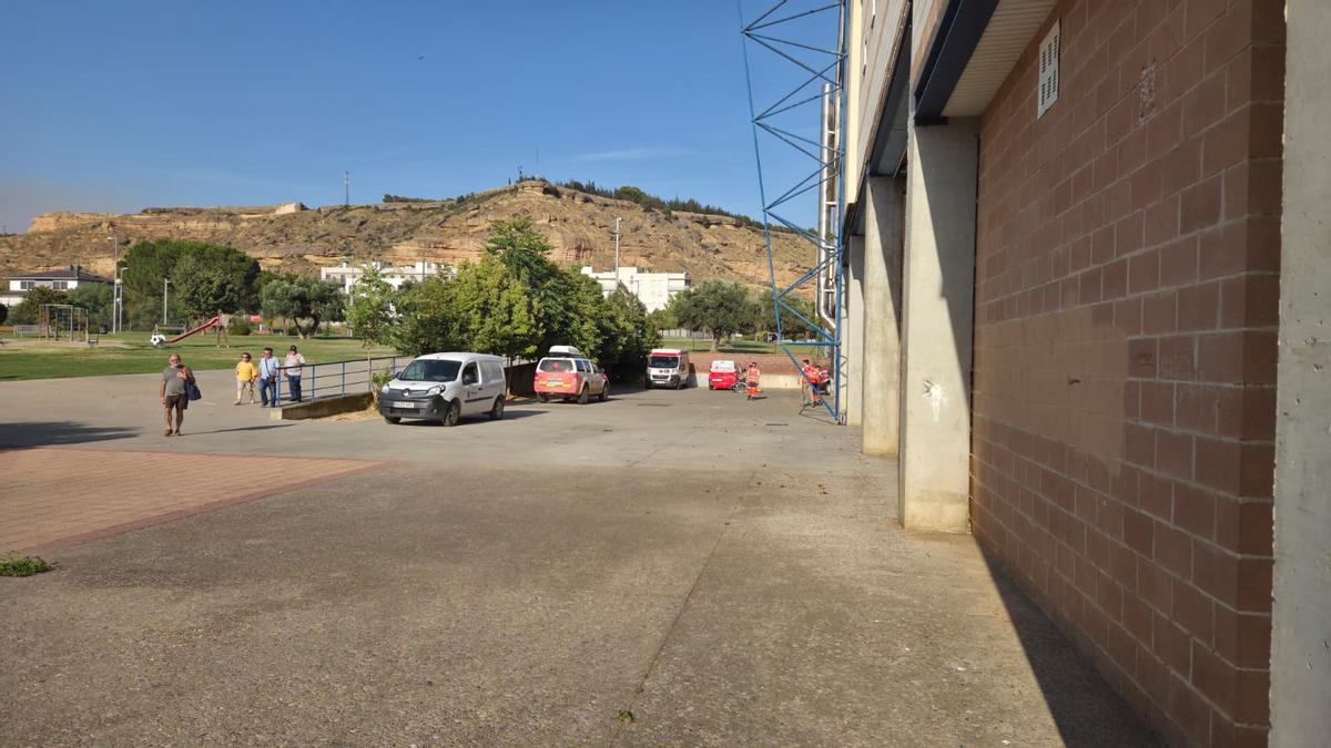 EN IMÁGENES | Los primeros desalojados llegan al pabellón de Monzón