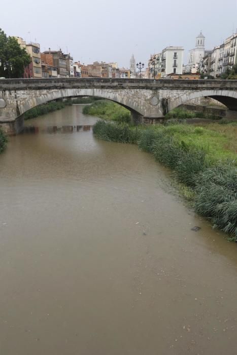 Pluja a Girona.