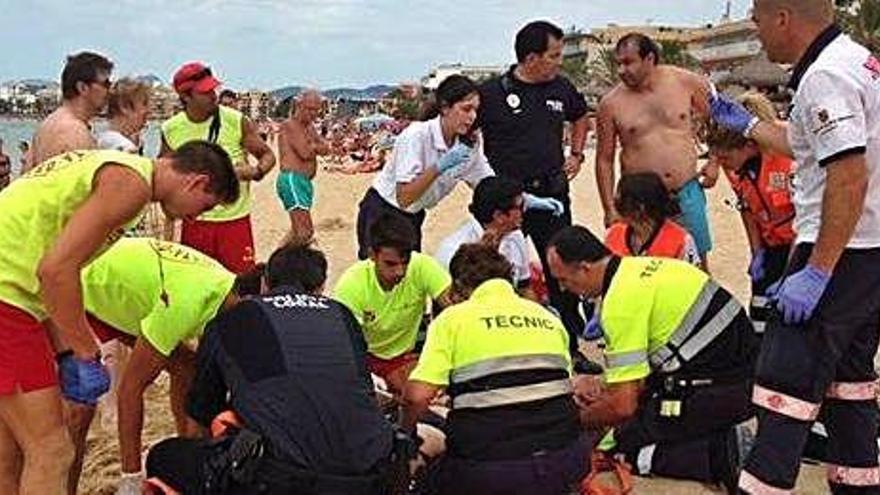 Las asistencias atienden a un ahogado en Mallorca.