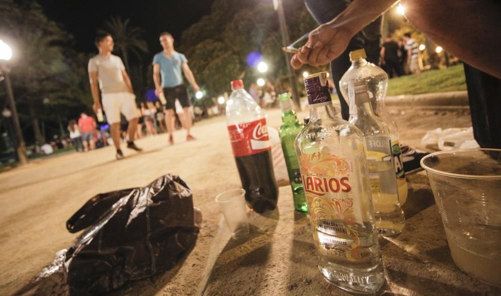 Lleno total por las noches en las barracas de Alicante