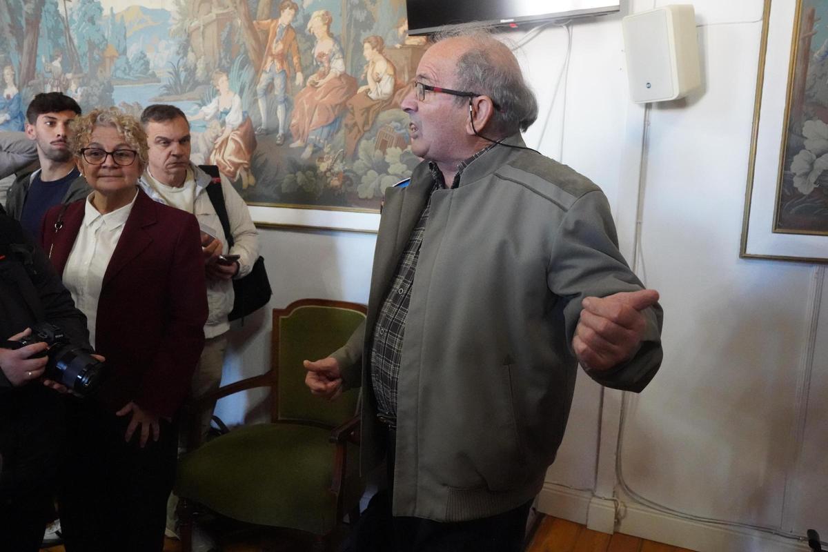 Las imágenes de la moción de censura en Toro contra Rafael González: Ángeles Medina, nueva alcaldesa Las imágenes de la moción de censura en Toro contra Rafael González: Ángeles Medina, nueva alcaldesa