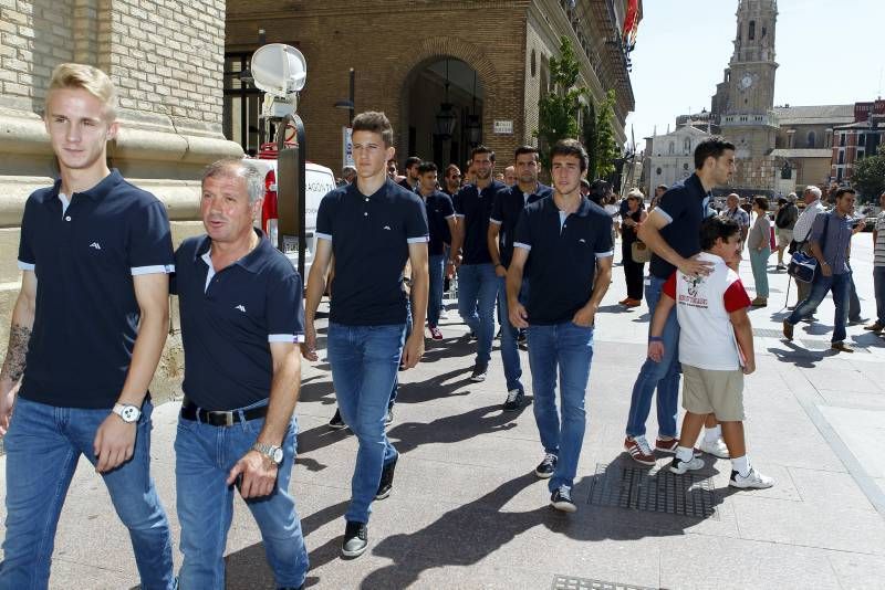 Fotogalería ofrenda y recepción del Real Zaragoza en el ayuntamiento