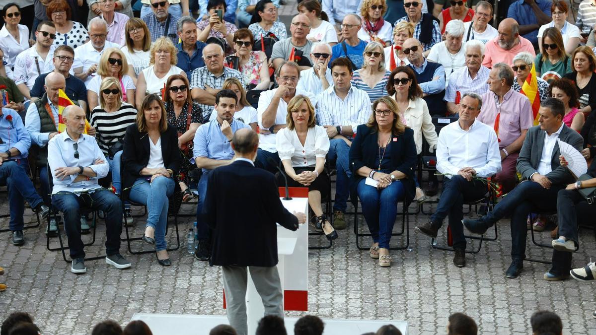 Un instante de la intervención de Javier Lambán en el acto del PSOE de este martes en Zaragoza.