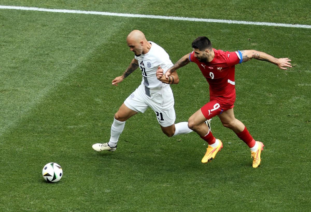 Eurocopa 2024 | Fase de grupos: Eslovenia - Serbia, en imágenes. Eurocopa 2024 | Fase de grupos: Eslovenia - Serbia, en imágenes.