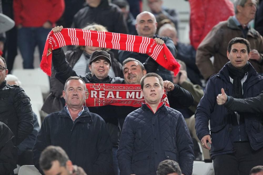 Ambiente en las gradas del Real Murcia - FC Cartagena