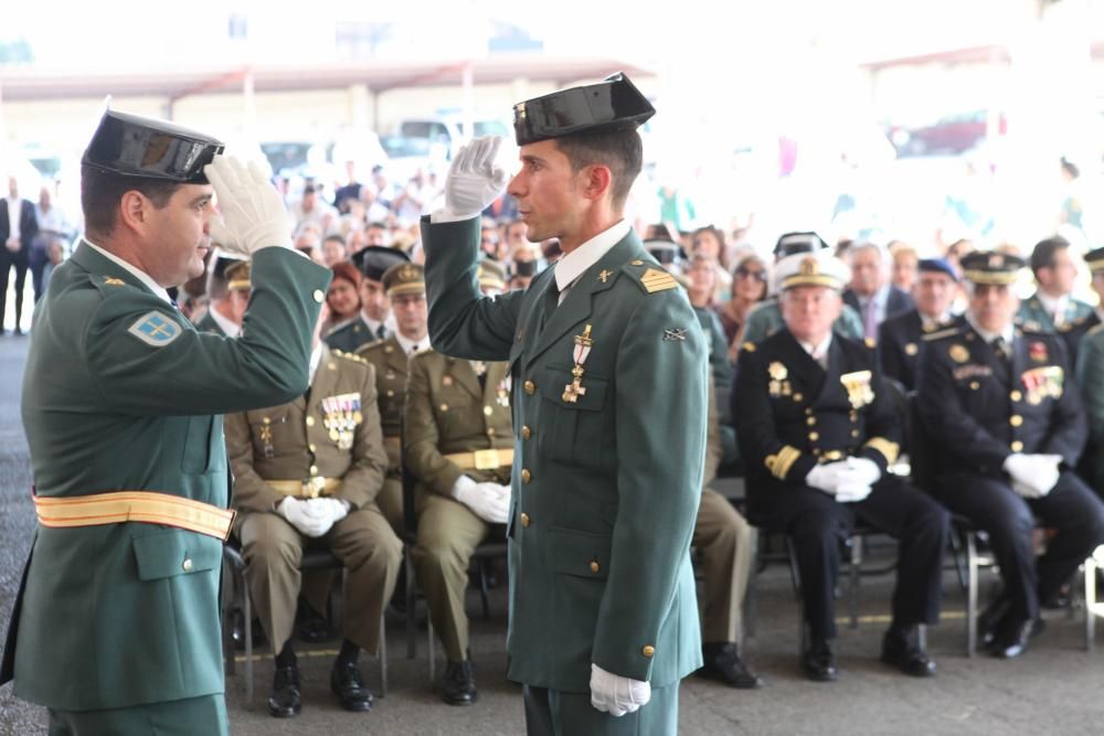 Actos del Día de la Hispanidad en la comandancia de la Guardia Civil de Gijón