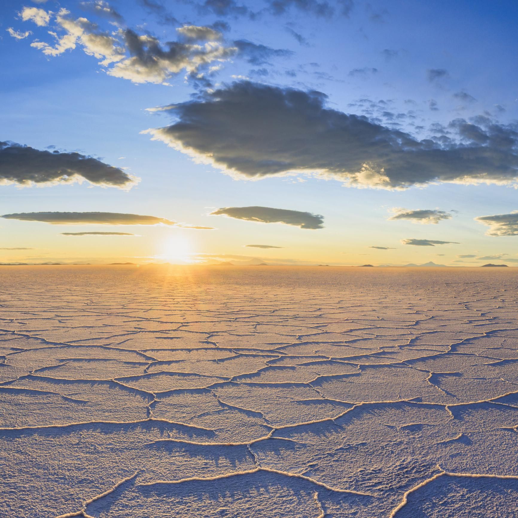 El salar de Uyuni tiene una profundidad total de 120 metros