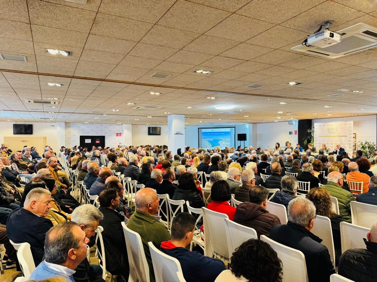 Asamblea de la Comunidad de Regantes de Lorca celebrada este domingo.