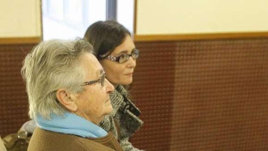 Lucía A.V., de 77 de años, ayer en el juicio.  // Ricardo Grobas