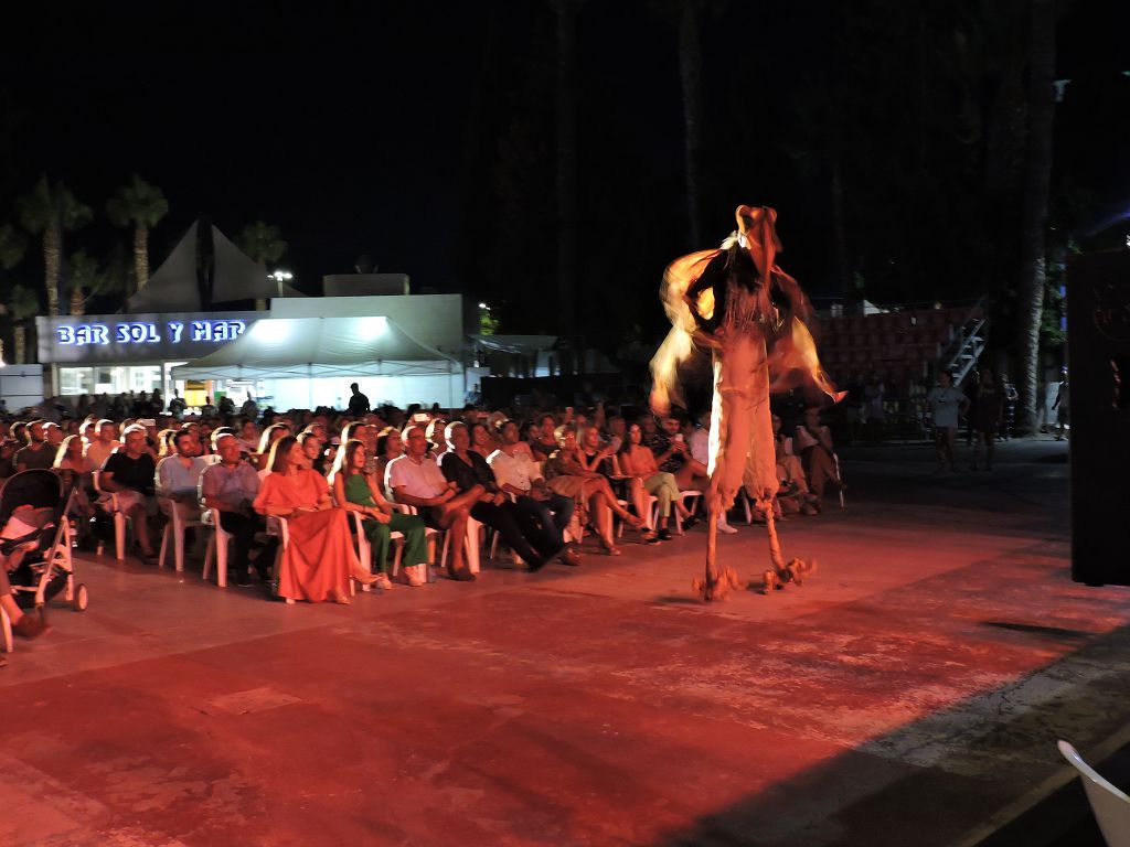 Gala Trajes de Papel del Carnaval de Águilas