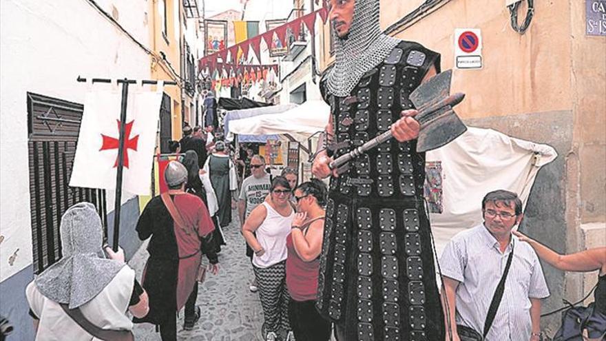 La Feria Medieval baja el telón con una afluencia masiva de público