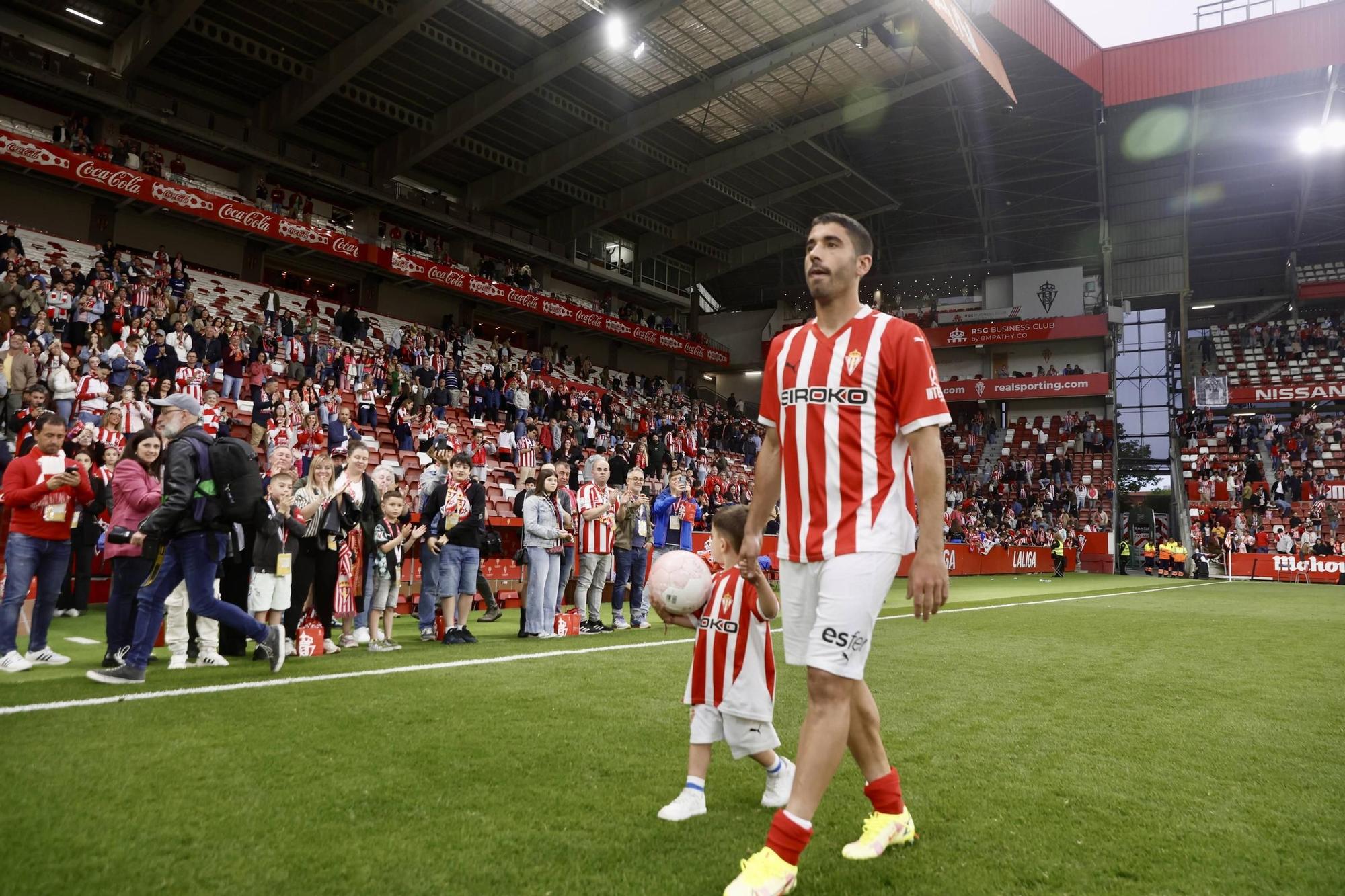 Cote y un adiós de película: así fue la despedida del Sporting a José Ángel