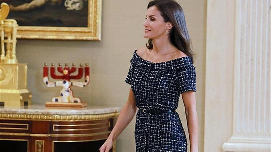 Cinco vestidos por 10 euros, incluido el de la Reina Letizia - Levante-EMV