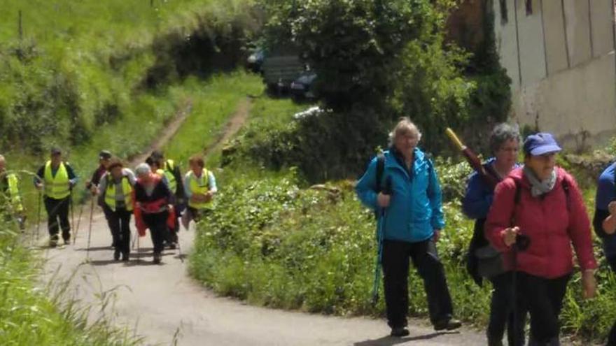 Un momento de la ruta a su paso por Cudillero.