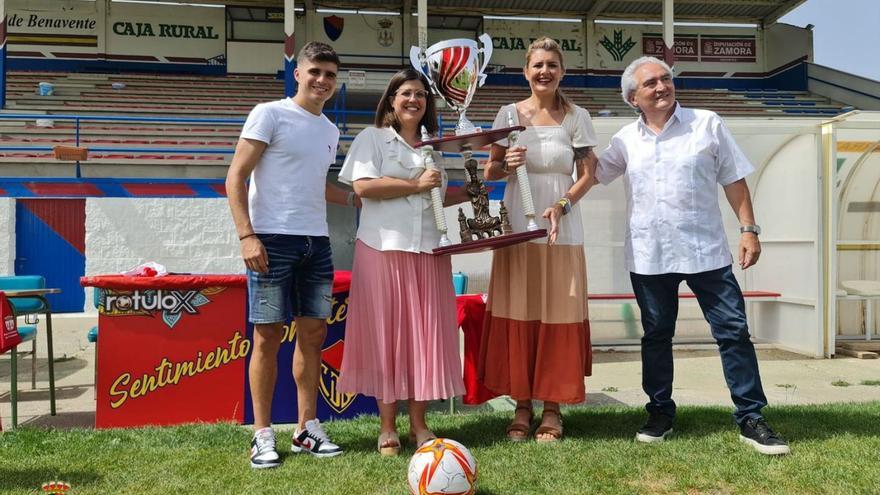 Adrián Ferreras, Beatriz Asensio, Elena Justo y Pedro Gallego. | AB