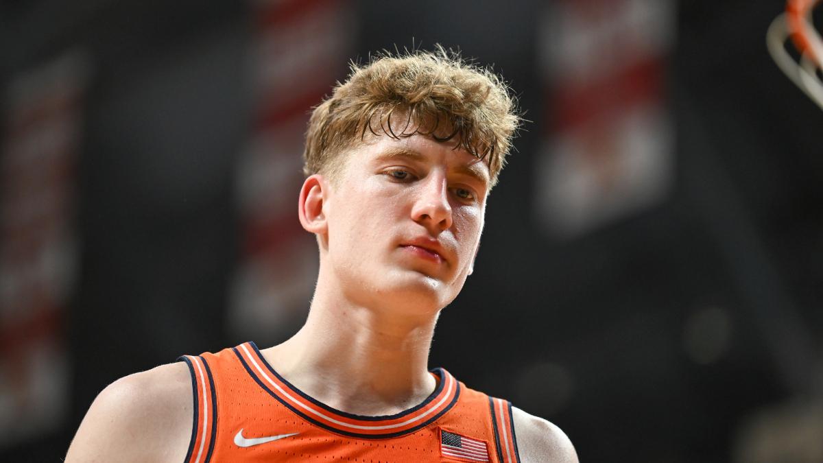 Así fue el debut de Kasparas Jakucionis con la Universidad de Illinois