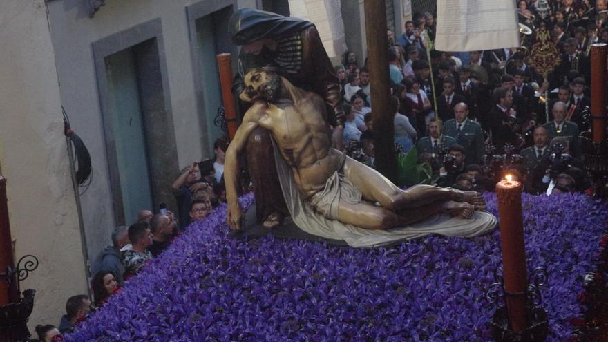 Piedad | Viernes Santo 2025