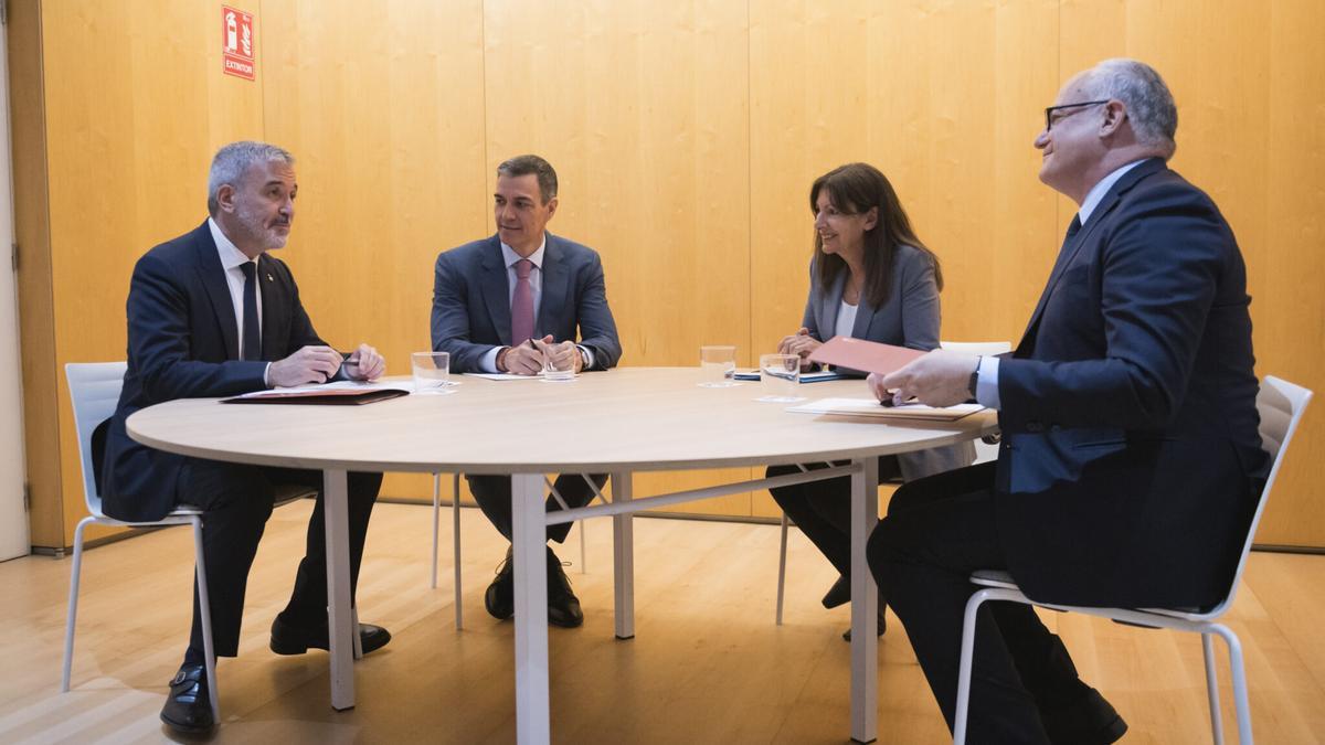 Collboni, Hidalgo y Gualtieri explican a Sánchez la alianza 'Mayors for Housing'