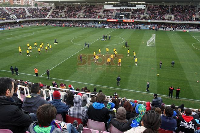 Puertas abiertas en el entrenamiento del Barça en el Miniestadi