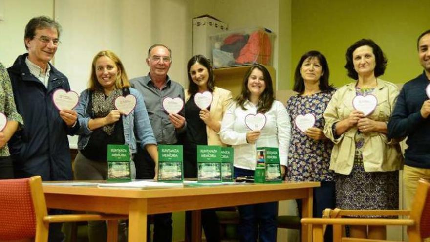 Presentación, ayer en Afamo, de los actos del Día Mundial do Alzhéimer. // Gonzalo N.