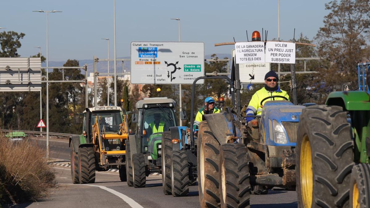 Protestas de los agricultores en el puerto de Castellón
