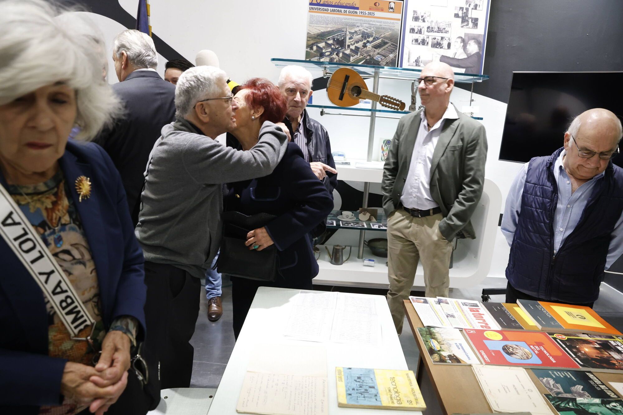 Inauguración de la exposición por el 70.º aniversario de la primera promoción de alumnos de la Universidad Laboral.