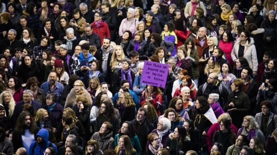 Miles de mujeres se movilizaron durante la manifestación del pasado 8 de marzo en València.