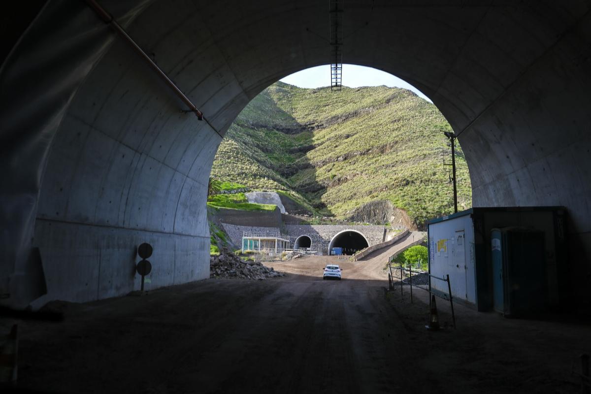 Visitas a las obras de la carretera de La Aldea
