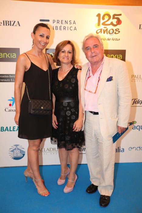Alicia Sala, Susana Asenjo y  Fernando Muñagorri, EX director de Sa Residència.