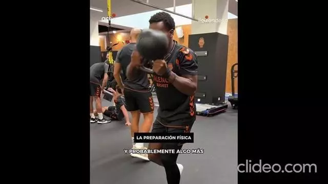 El TJ Shorts más humano