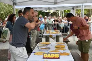 Una tortilla sin cebolla reina en el concurso de O Castrillón